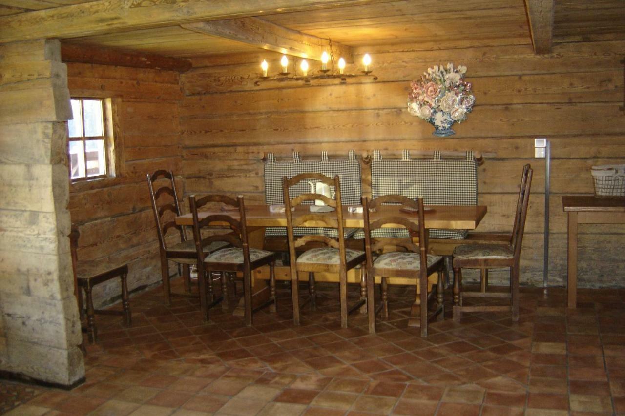 Reine Des Aravis - Chalet Isole 弗吕梅 外观 照片