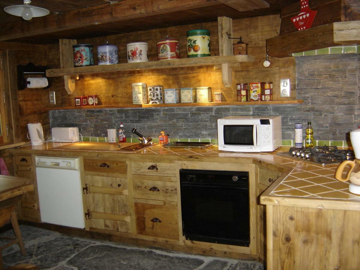 Reine Des Aravis - Chalet Isole 弗吕梅 外观 照片