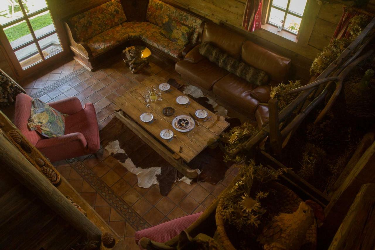 Reine Des Aravis - Chalet Isole 弗吕梅 外观 照片