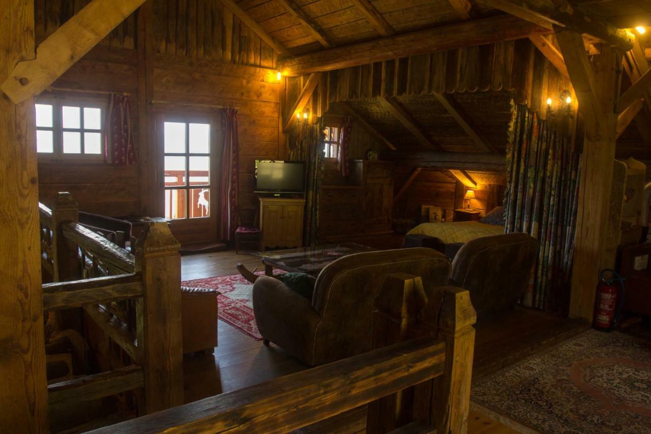 Reine Des Aravis - Chalet Isole 弗吕梅 外观 照片